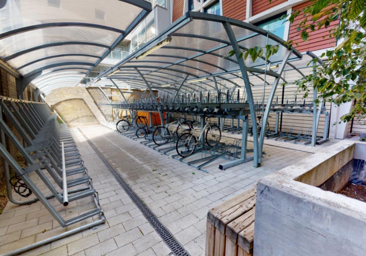 Stunning Aldgate Studio - Free Wifi And Gym! - Iq Aldgate Лондон Экстерьер фото